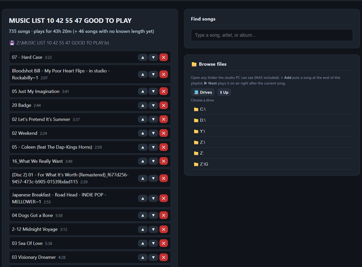 StudioFire playlist editor: a 735-song ZaraRadio .lst playlist on the left, song search and a NAS folder browser on the right